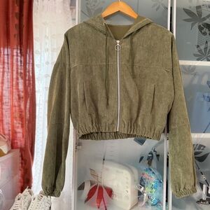 Green lightweight corduroy zip up jacket with hood nwot